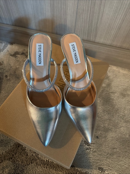 Steve Madden Shoes - Steve Madden Silver Pointed Crystal-Embellished Slip-On Mules